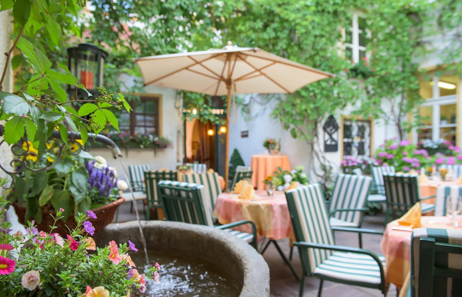 פירסטנפלדברוק Romantik Hotel Zur Post מראה חיצוני תמונה